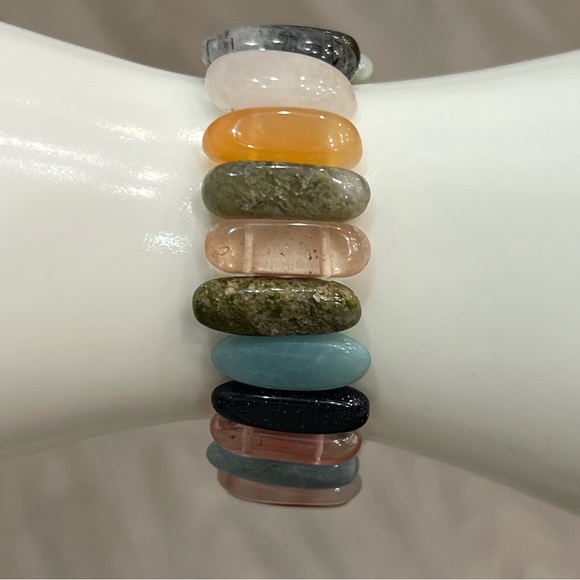 Multigemstone Stretch Bracelet - Picture 2 of 9